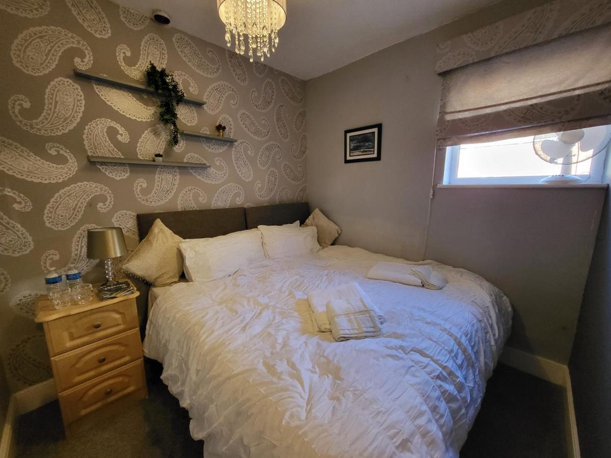 The Collingwood Guest House เกรทยาร์มัธ ภายนอก รูปภาพ