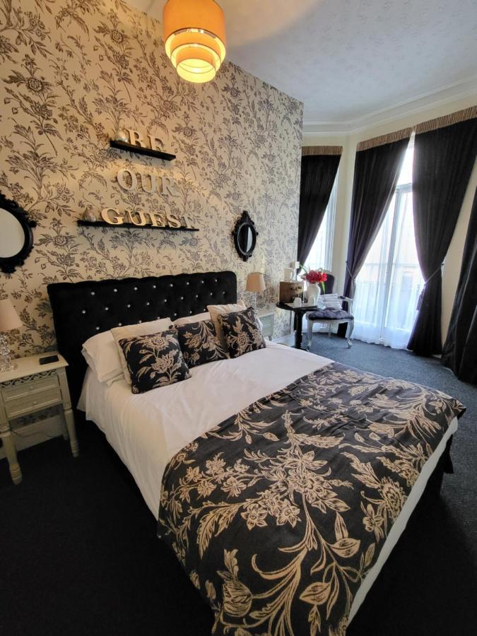 The Collingwood Guest House เกรทยาร์มัธ ภายนอก รูปภาพ