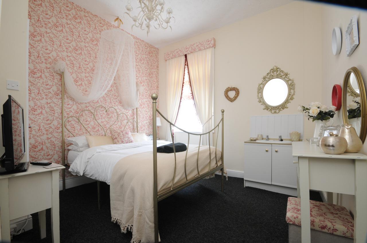 The Collingwood Guest House เกรทยาร์มัธ ภายนอก รูปภาพ